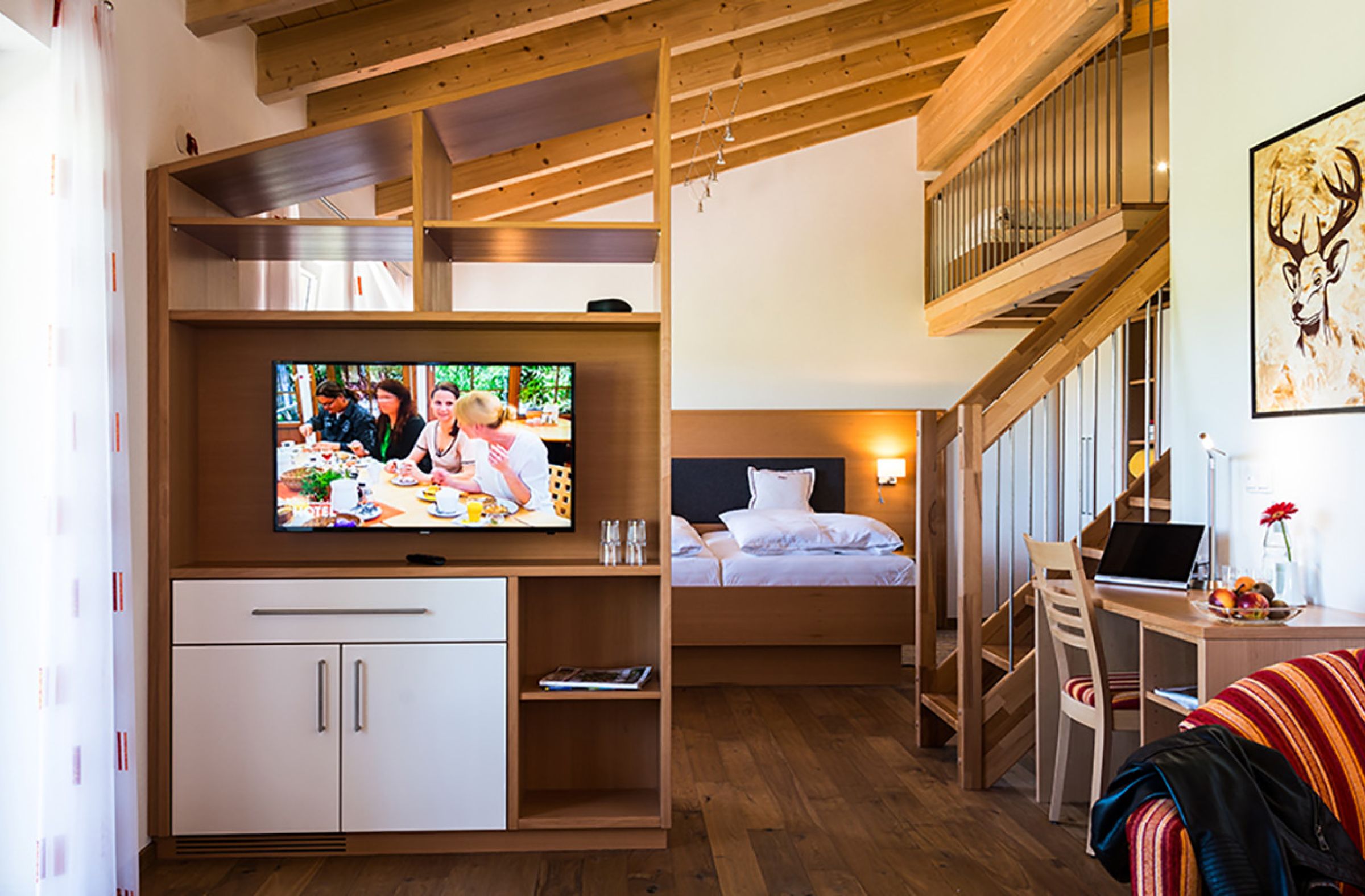 Suite Edelweiss 2 im Hotel Bellevue im Kleinwalsertal Suite Edelweiss 2 im Hotel Bellevue im Kleinwalsertal