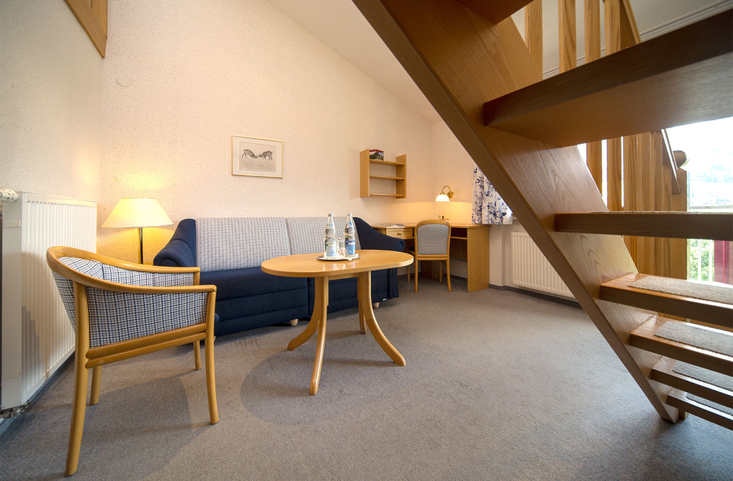 Galerie im Hotelzimmer Frauenschuh im Hotel Bellevue in Riezlern 